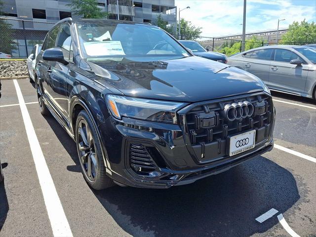 new 2025 Audi Q7 car, priced at $77,580