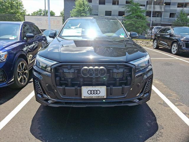 new 2025 Audi Q7 car, priced at $77,580