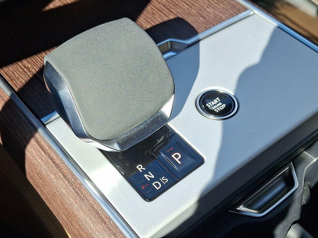 used 2024 Land Rover Range Rover car, priced at $99,998