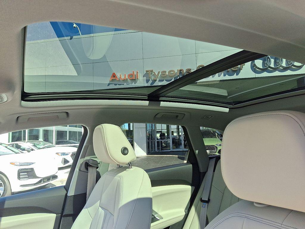 new 2025 Audi Q5 car, priced at $58,190