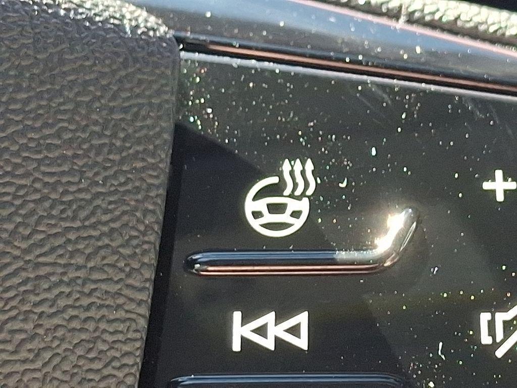 new 2025 Audi Q5 car, priced at $58,190