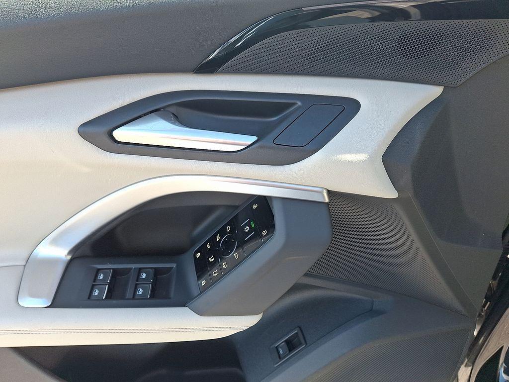 new 2025 Audi Q5 car, priced at $58,190