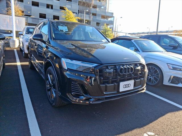 new 2025 Audi Q7 car, priced at $77,605