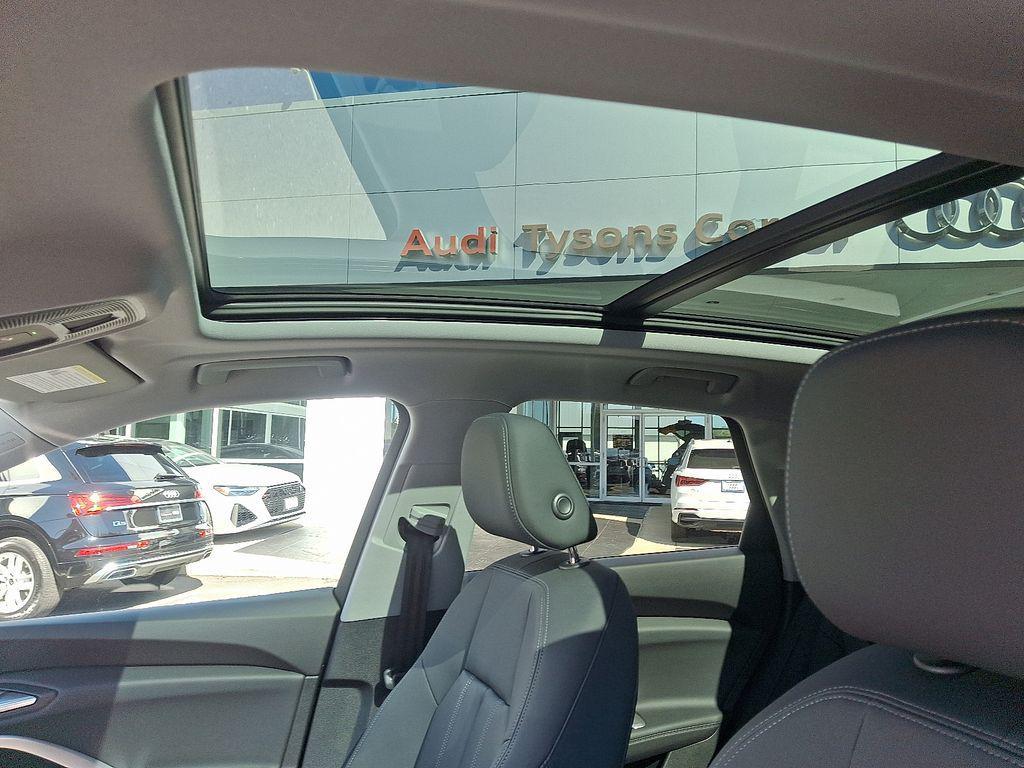 new 2025 Audi Q5 car, priced at $57,660