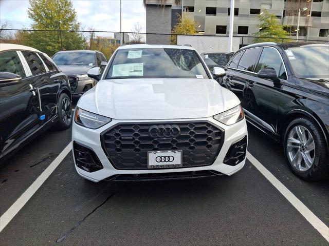 new 2025 Audi Q5 car, priced at $60,200