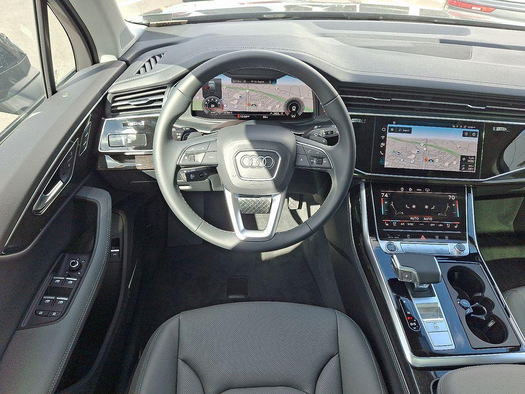 new 2025 Audi Q7 car, priced at $77,450