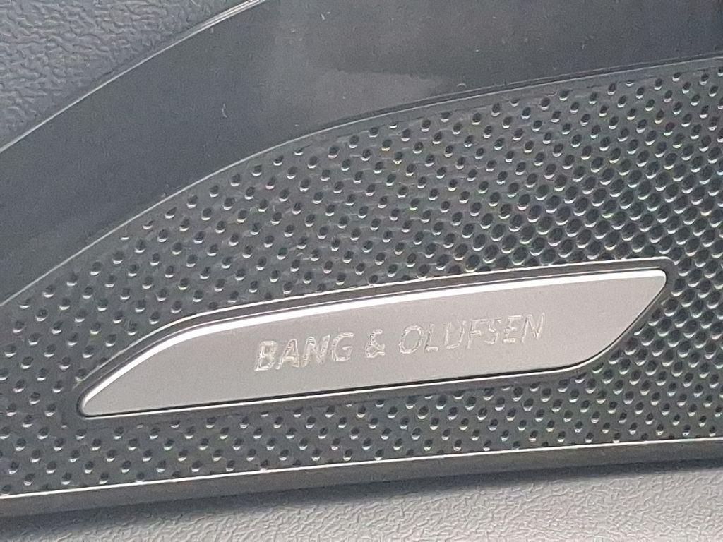 new 2025 Audi Q5 car, priced at $61,950