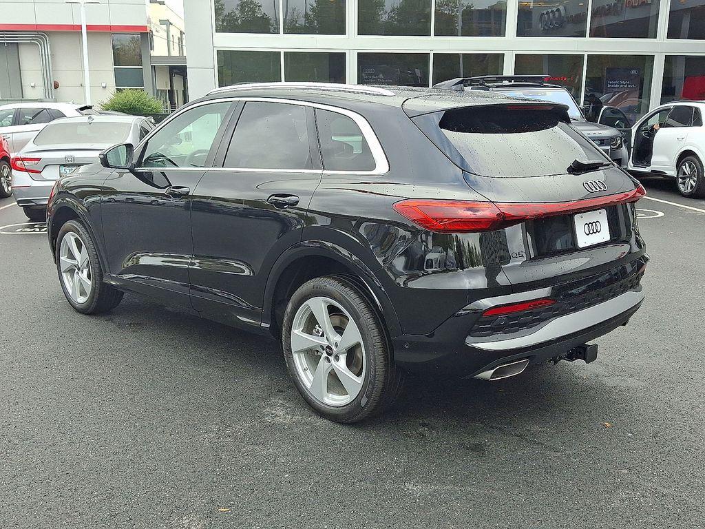 new 2025 Audi Q5 car, priced at $61,950