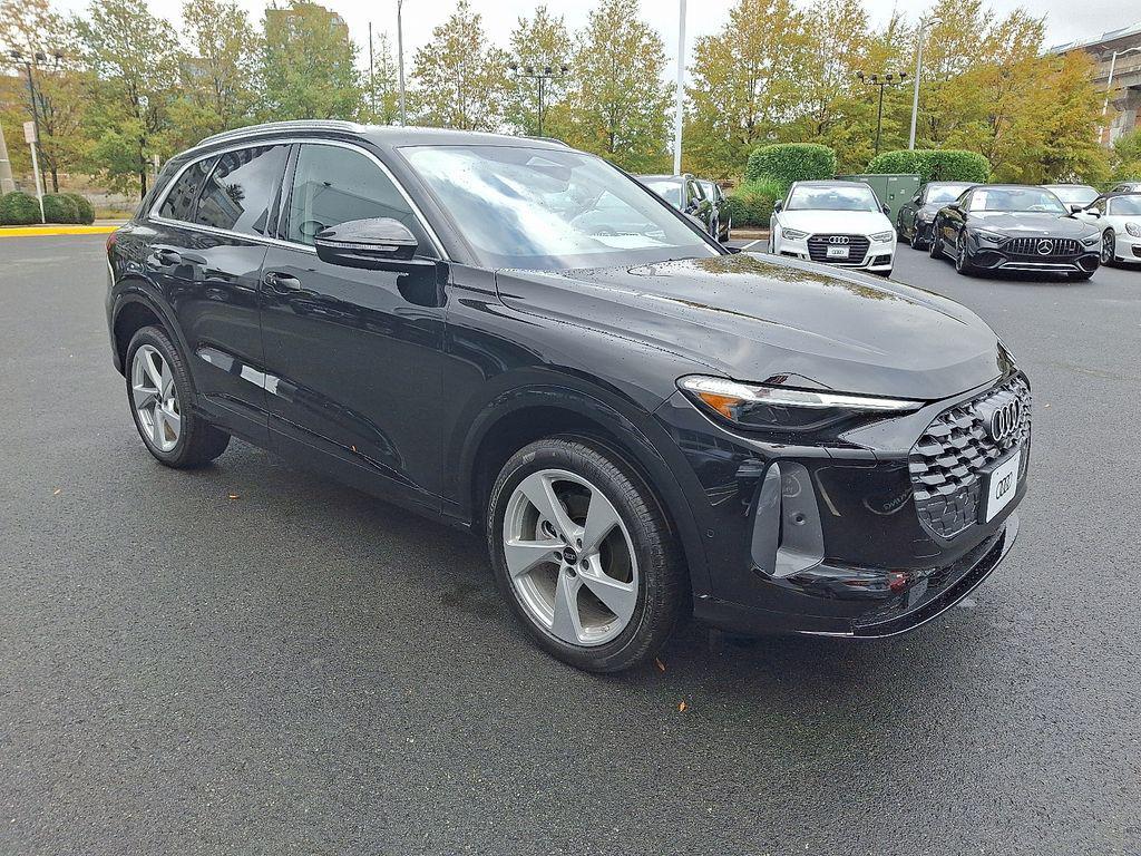 new 2025 Audi Q5 car, priced at $61,950