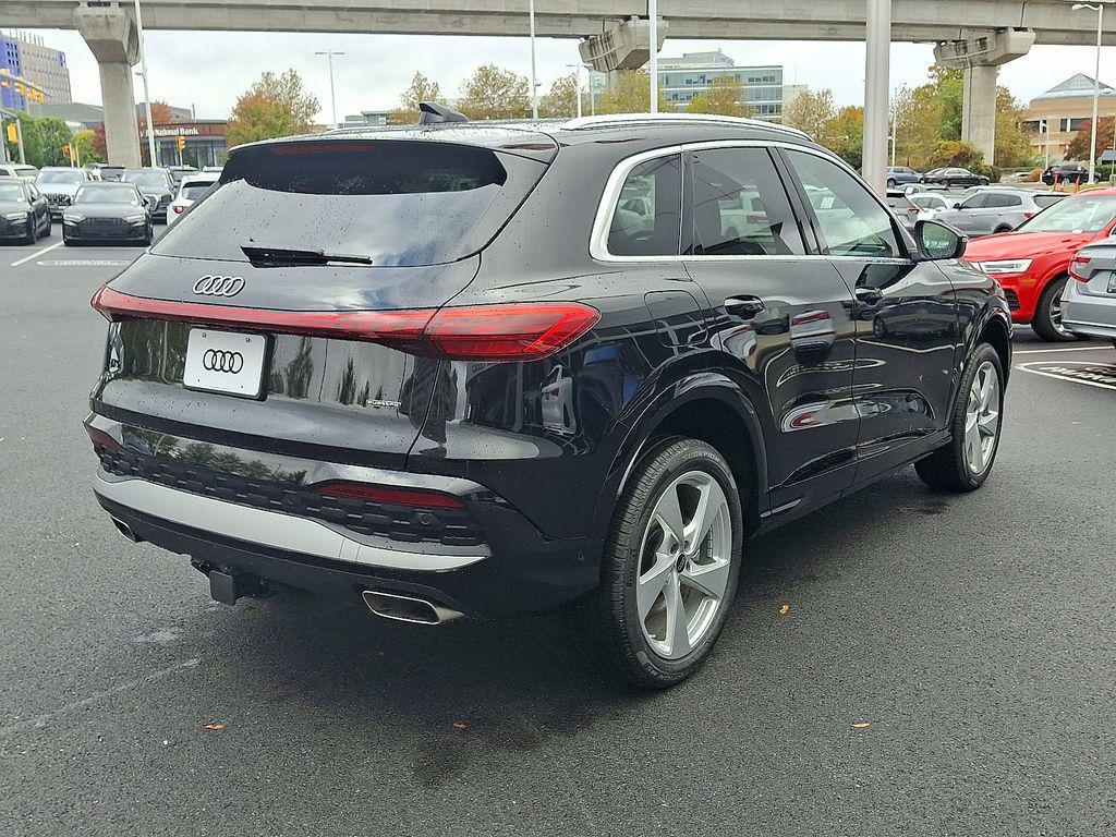 new 2025 Audi Q5 car, priced at $61,950
