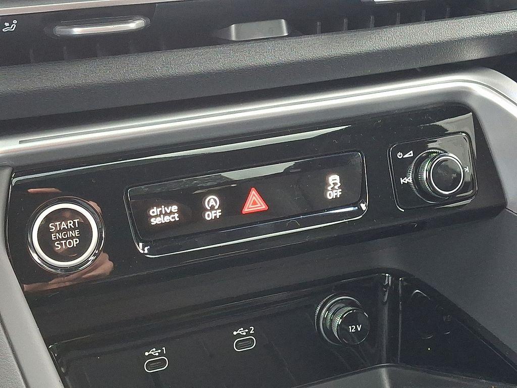 new 2025 Audi Q5 car, priced at $61,950