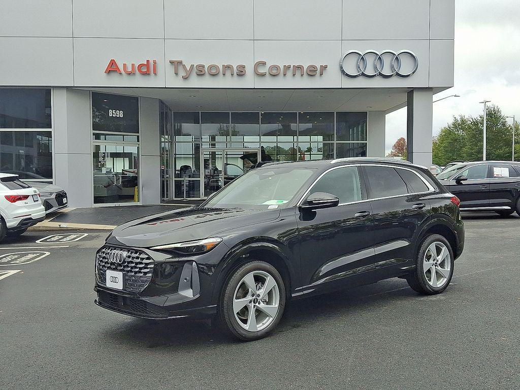 new 2025 Audi Q5 car, priced at $61,950