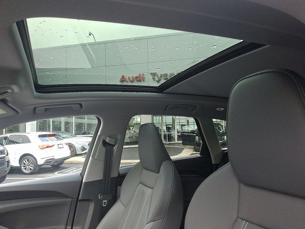 new 2025 Audi Q5 car, priced at $61,950