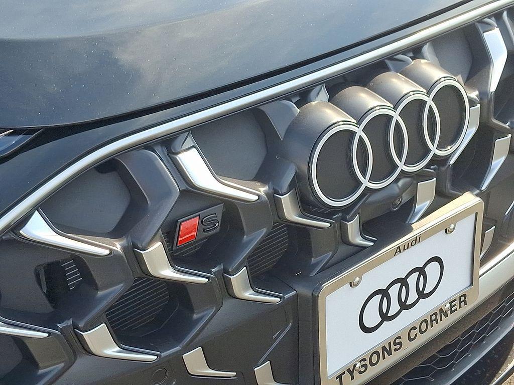 new 2025 Audi SQ5 car, priced at $75,065