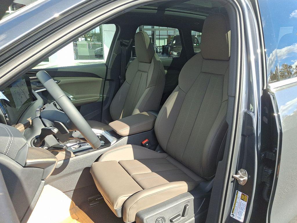 new 2025 Audi Q5 car, priced at $61,950