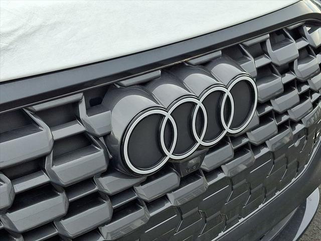new 2025 Audi Q5 car, priced at $61,300