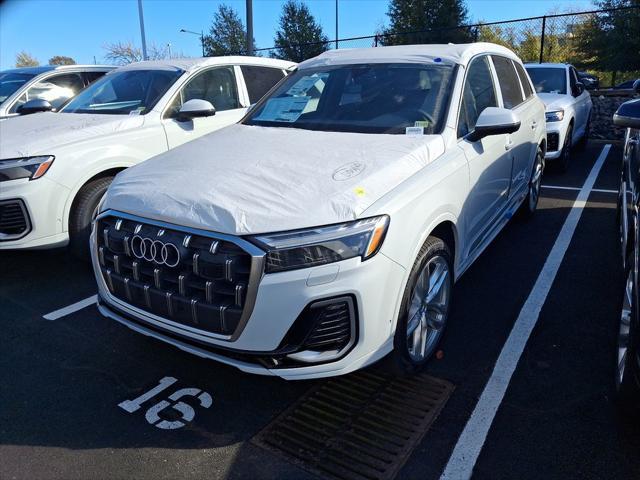 new 2025 Audi Q7 car, priced at $76,800