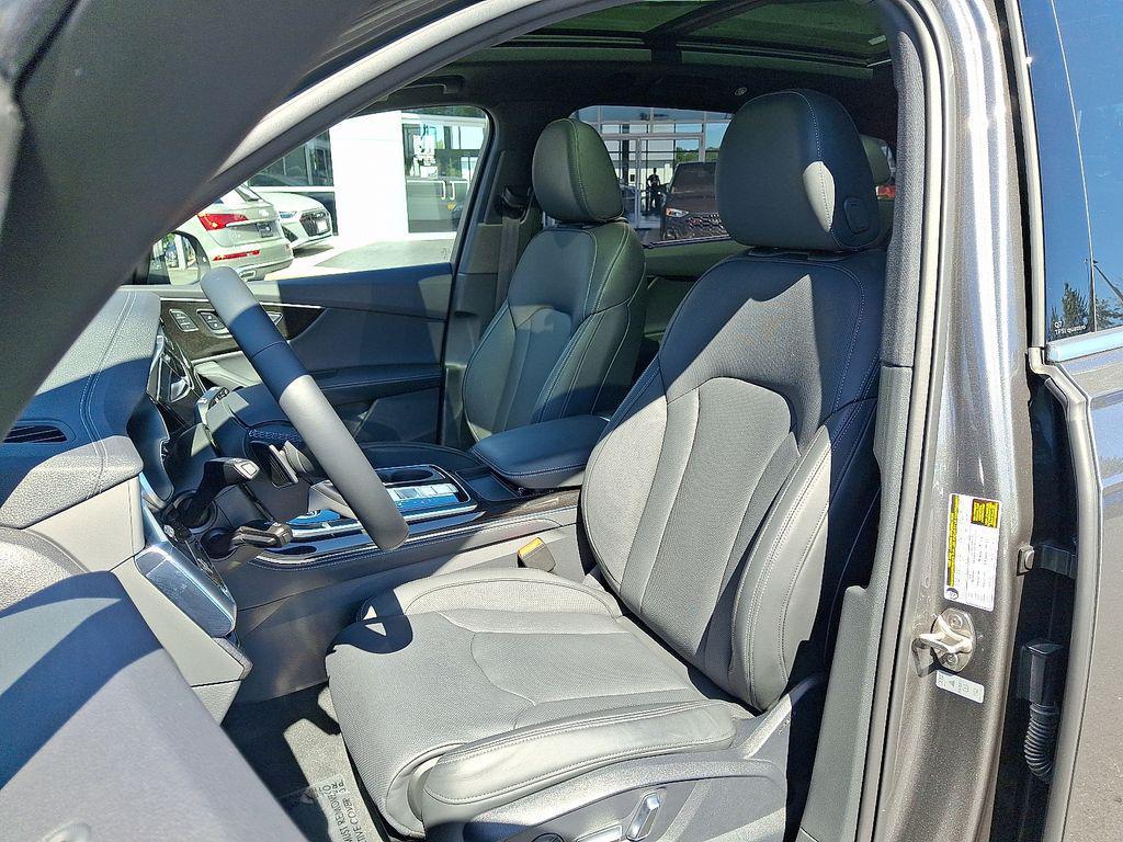 used 2025 Audi Q7 car, priced at $64,940