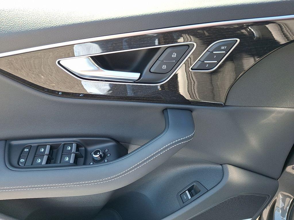 used 2025 Audi Q7 car, priced at $64,940