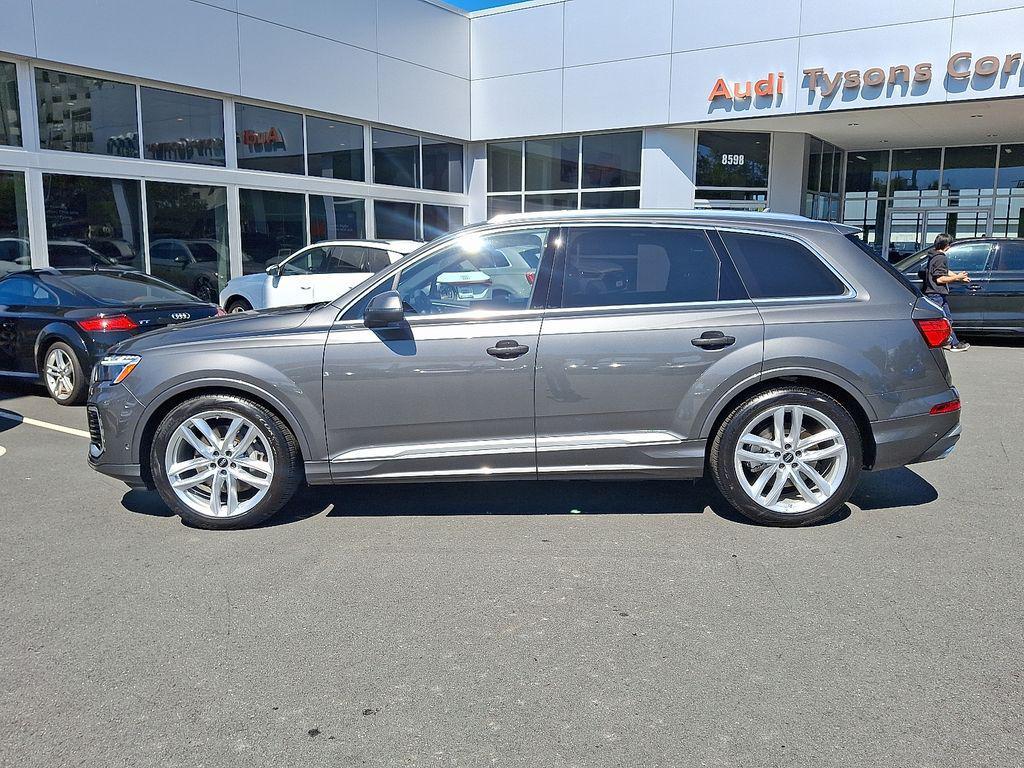 used 2025 Audi Q7 car, priced at $64,940
