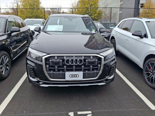 new 2025 Audi Q7 car, priced at $70,900