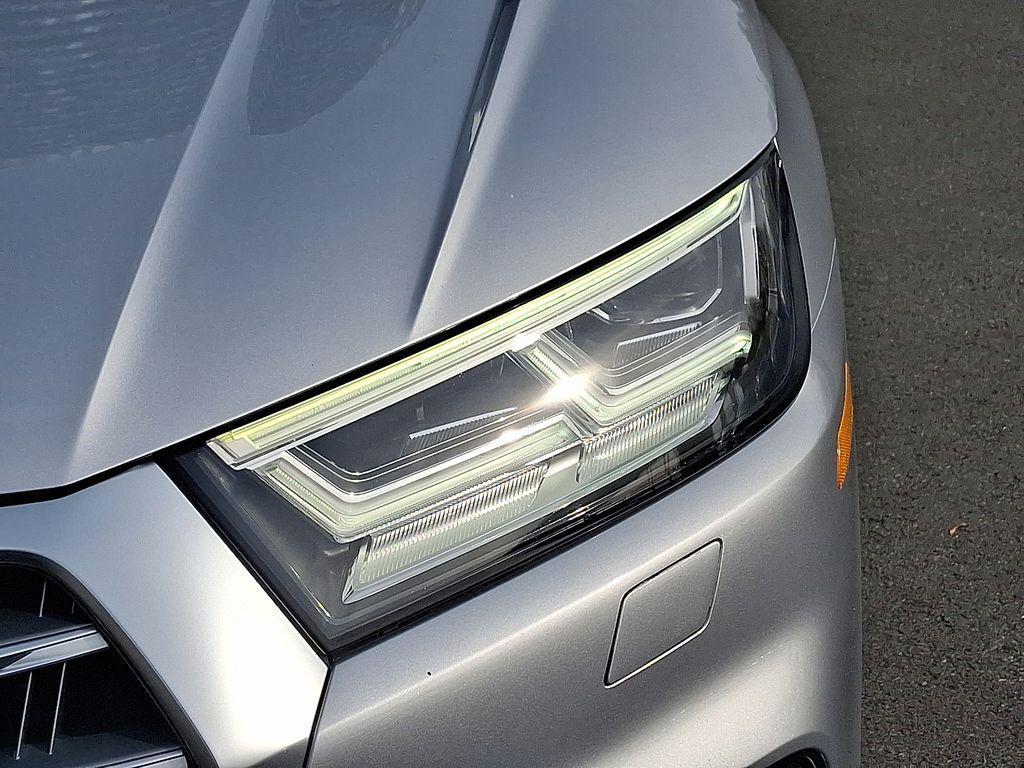 used 2018 Audi SQ5 car, priced at $22,992