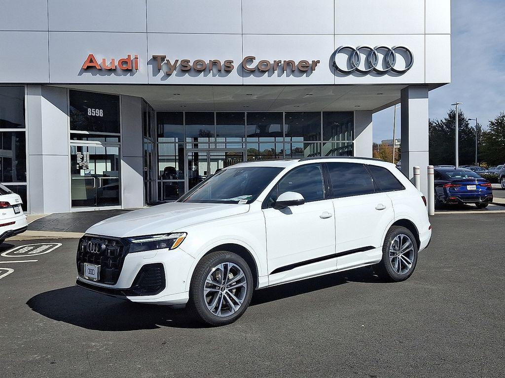 new 2026 Audi Q7 car, priced at $68,295