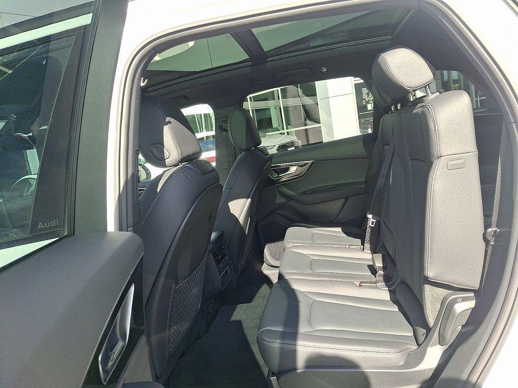 new 2026 Audi Q7 car, priced at $68,295