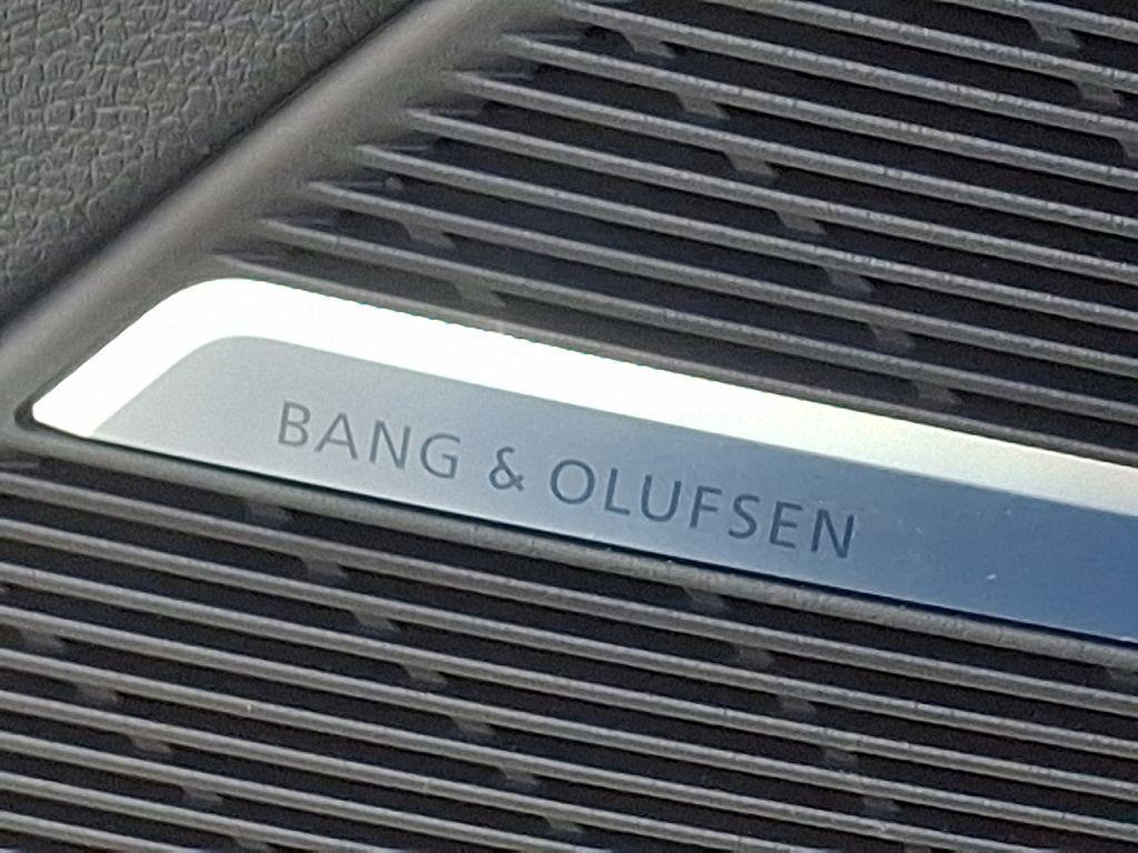 new 2026 Audi Q7 car, priced at $68,295