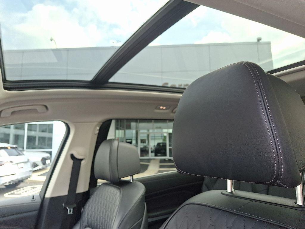 used 2023 BMW X7 car, priced at $56,720