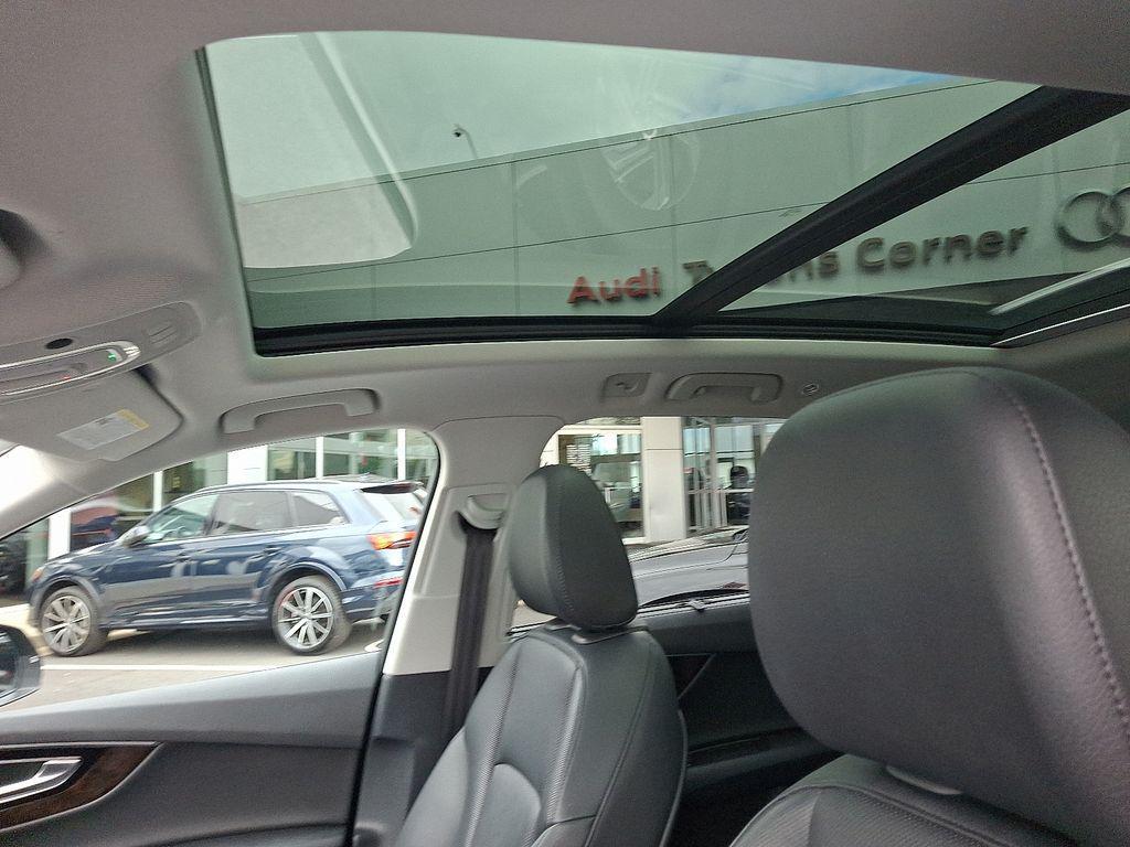 used 2019 Audi Q7 car, priced at $21,000