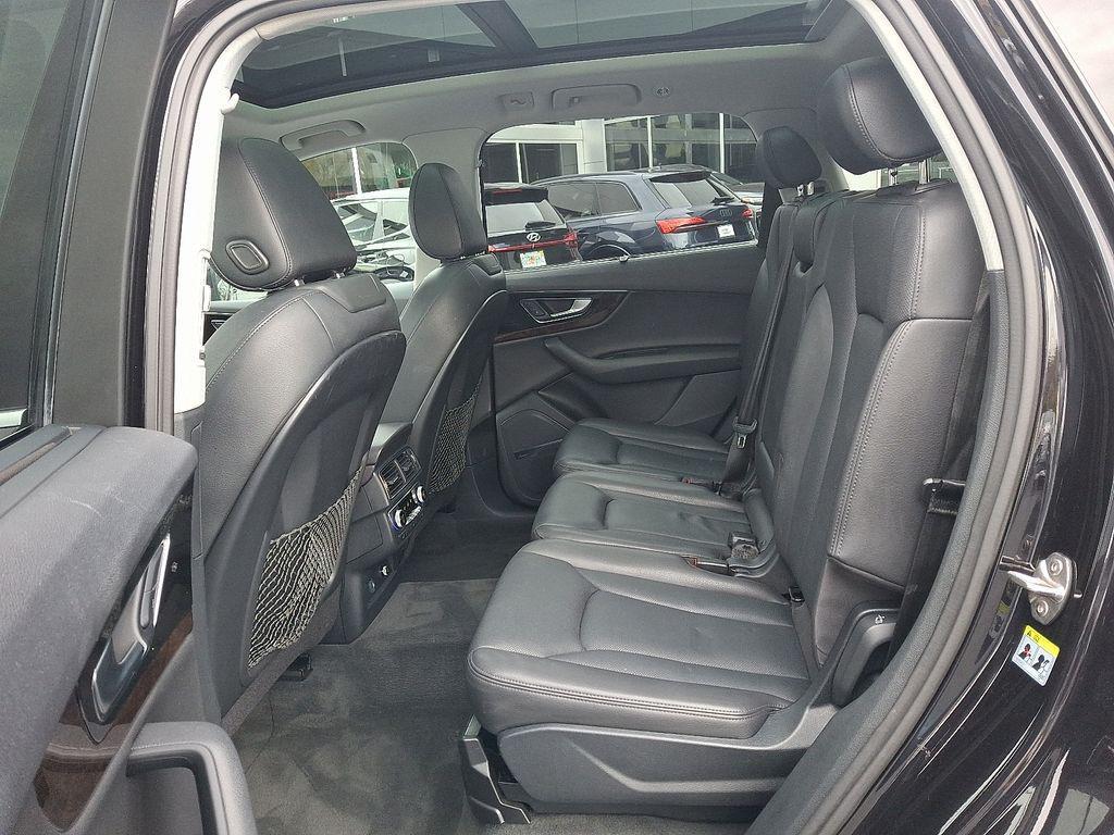 used 2019 Audi Q7 car, priced at $21,000