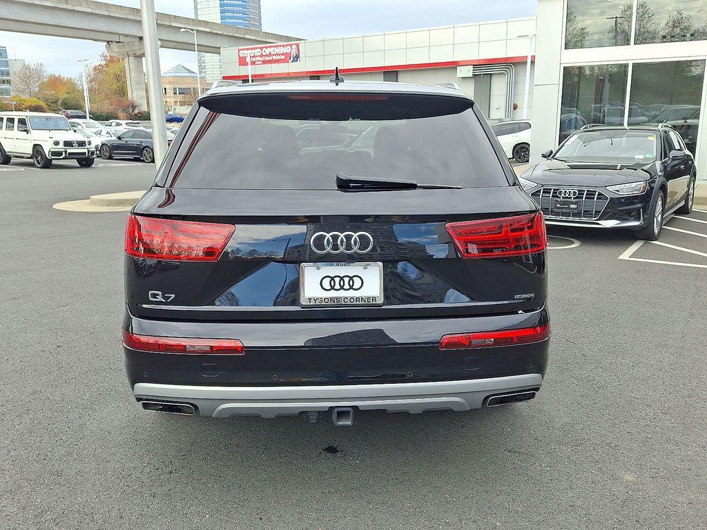 used 2019 Audi Q7 car, priced at $21,000