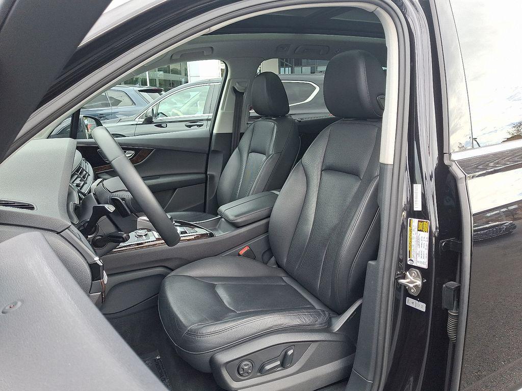 used 2019 Audi Q7 car, priced at $21,000
