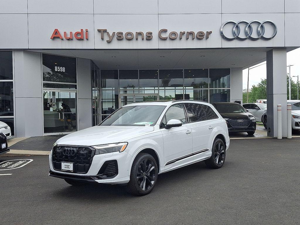 new 2025 Audi Q7 car, priced at $77,880