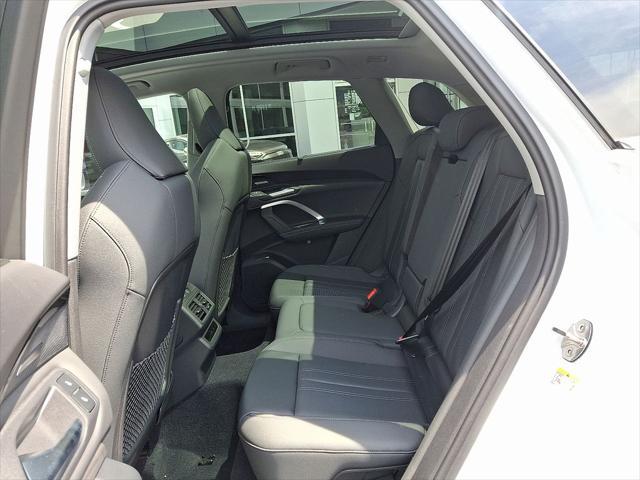 new 2025 Audi Q5 car, priced at $61,300