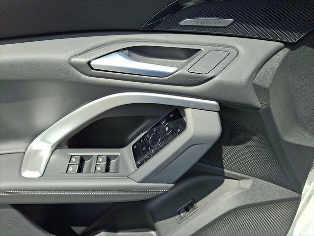 new 2025 Audi Q5 car, priced at $61,300