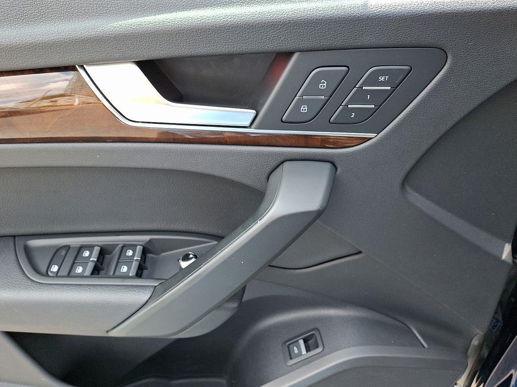 used 2018 Audi Q5 car, priced at $9,992