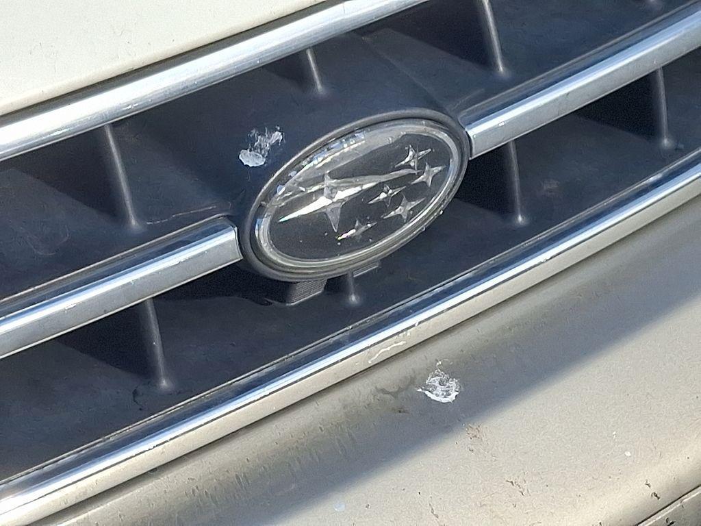 used 2000 Subaru Outback car, priced at $3,420