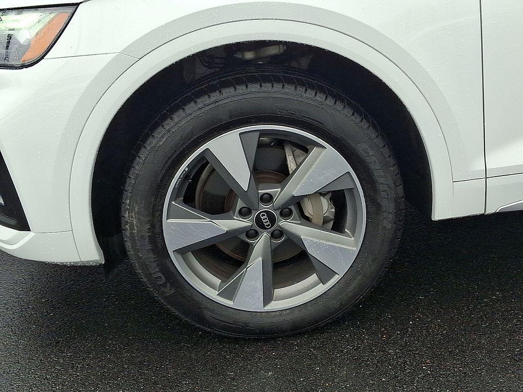 used 2022 Audi Q5 car, priced at $28,980