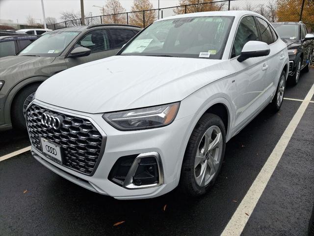 new 2025 Audi Q5 car, priced at $59,950