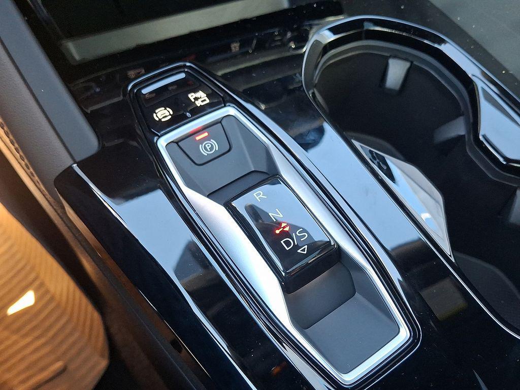 new 2025 Audi Q5 car, priced at $58,100