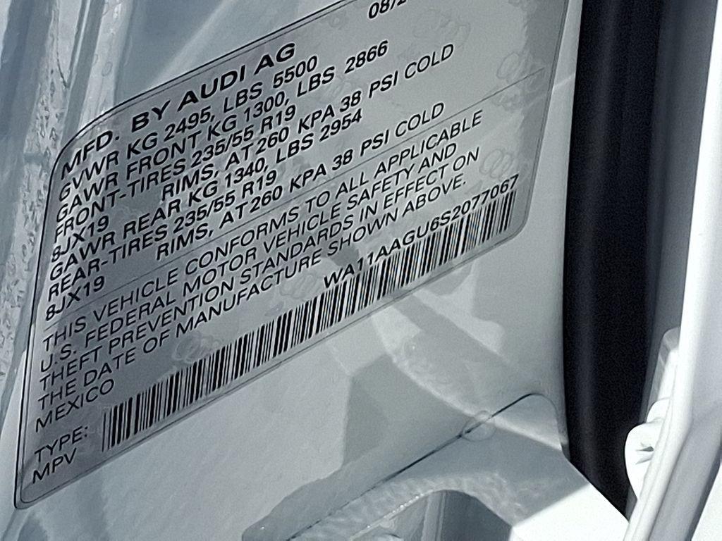 new 2025 Audi Q5 car, priced at $58,100