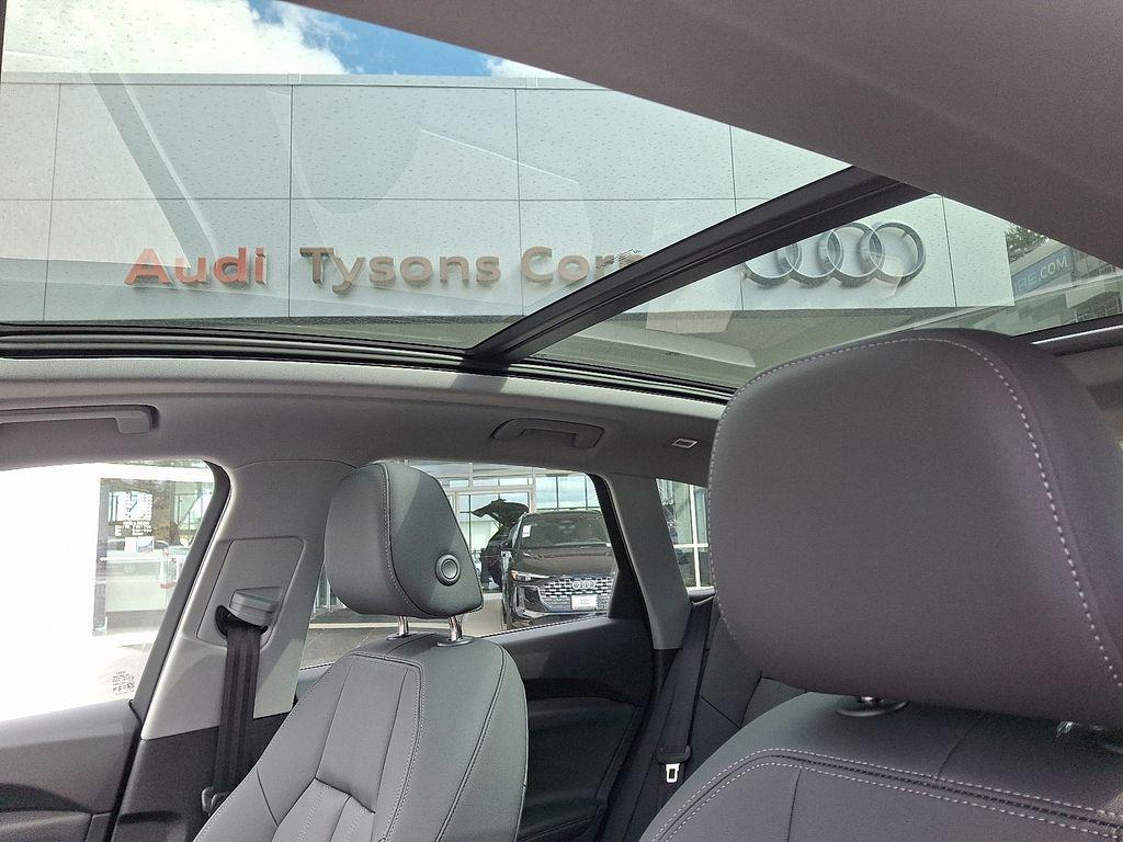 new 2025 Audi Q5 car, priced at $57,660