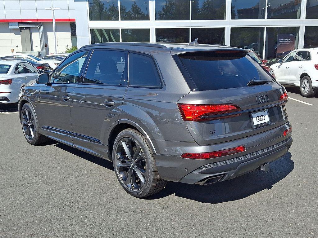 new 2026 Audi Q7 car, priced at $78,140