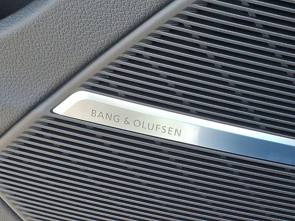 new 2026 Audi Q7 car, priced at $78,140