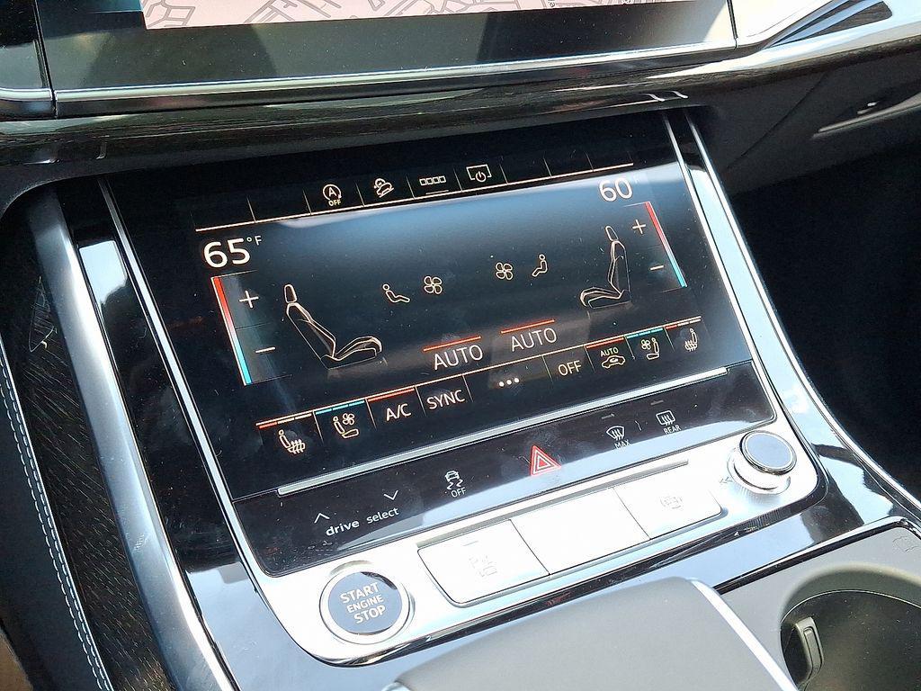 new 2025 Audi Q7 car, priced at $75,350