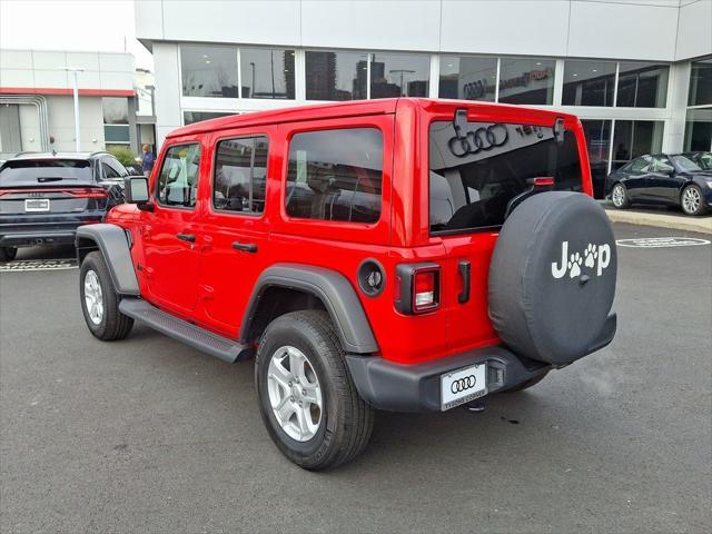 used 2022 Jeep Wrangler Unlimited car, priced at $31,000