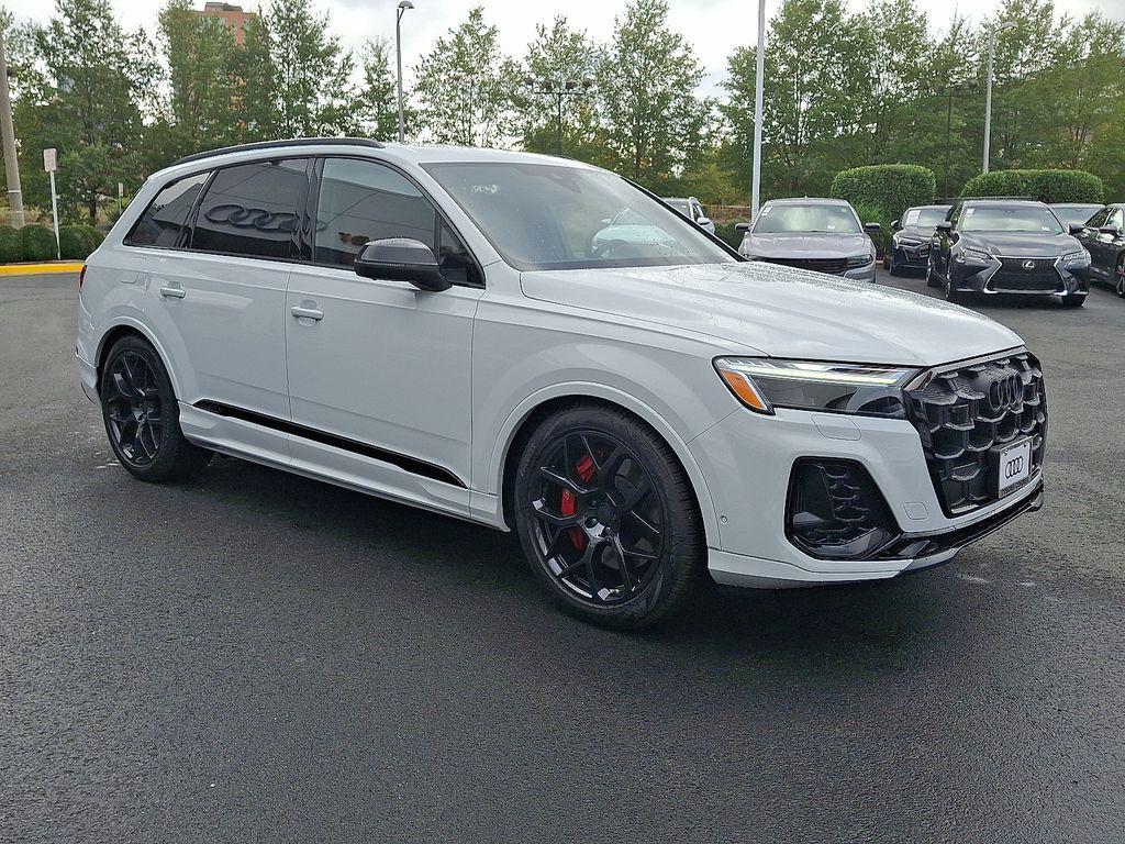 new 2026 Audi SQ7 car, priced at $108,405
