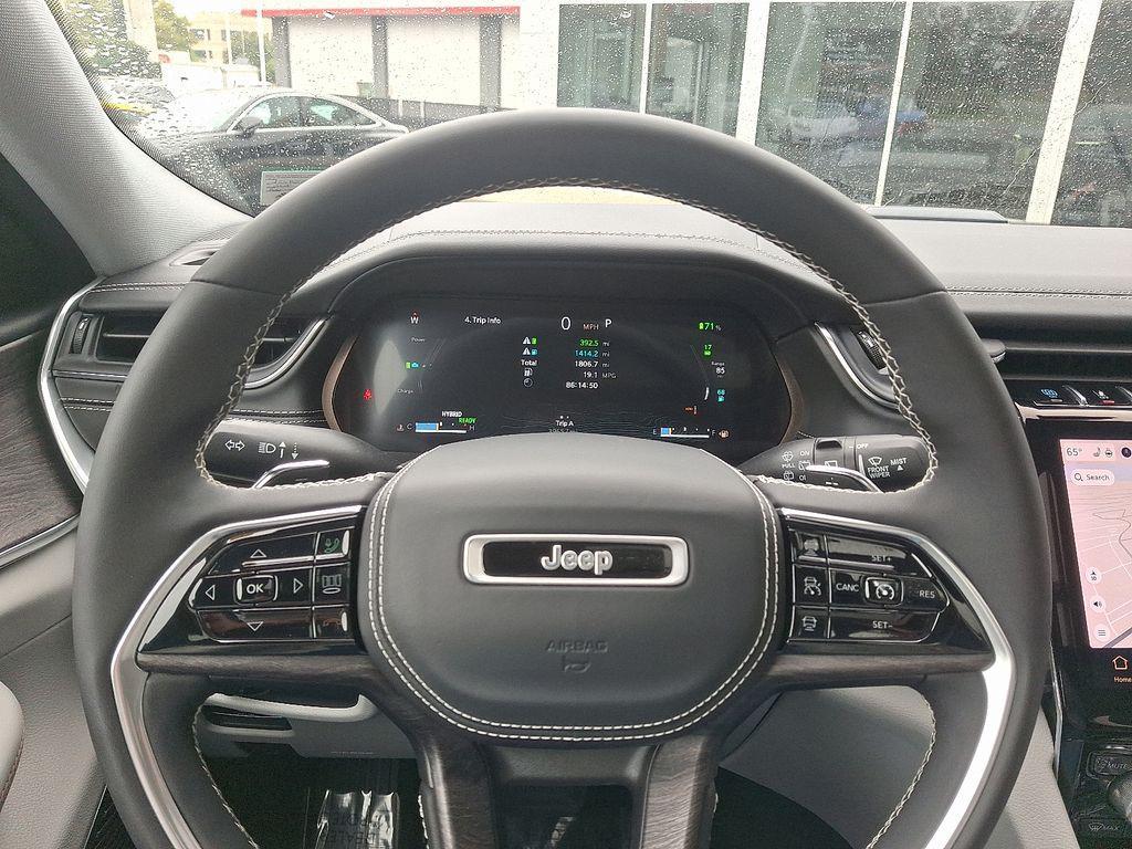 used 2022 Jeep Grand Cherokee 4xe car, priced at $31,000